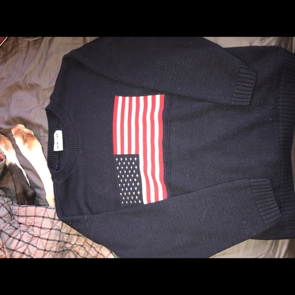 Vintage American Flag Sweater - Picture 2 of 2